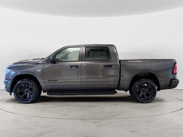 2026 RAM Ram 1500 RAM 1500 EXPRESS CREW CAB 4X4 57 BOX