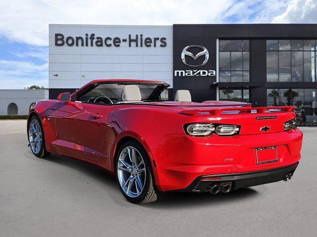 2022 Chevrolet Camaro RWD Convertible 1LT
