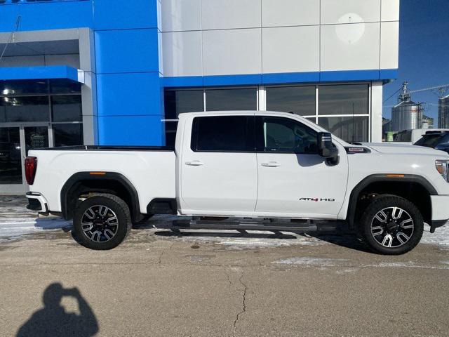 2022 GMC Sierra 2500HD 4WD Crew Cab Standard Bed AT4