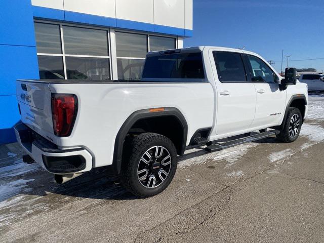 2022 GMC Sierra 2500HD 4WD Crew Cab Standard Bed AT4