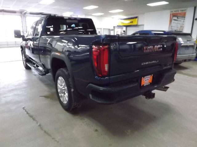 2020 GMC Sierra 2500HD 4WD Crew Cab Long Bed Denali