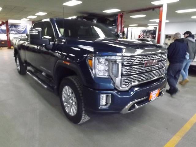 2020 GMC Sierra 2500HD 4WD Crew Cab Long Bed Denali