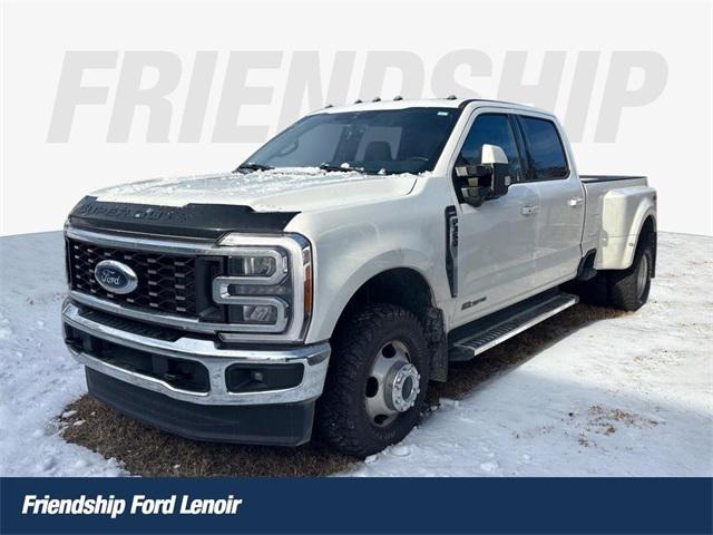 2023 Ford F-350 LARIAT
