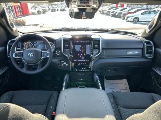 2026 Ram 1500 Big Horn Crew Cab 4x4 5'7" Box