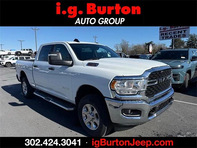 2024 RAM 2500 Big Horn Crew Cab 4x4 64 Box 2024 RAM 2500 Big Horn Crew Cab 4x4 64 Box