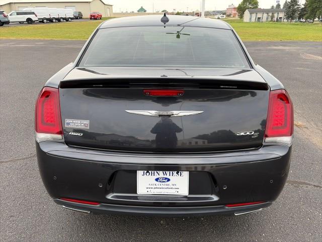 2017 Chrysler 300 300S AWD