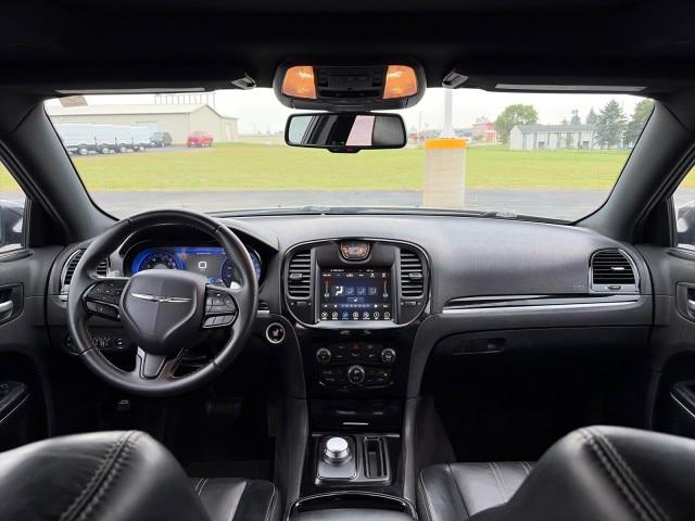2017 Chrysler 300 300S AWD