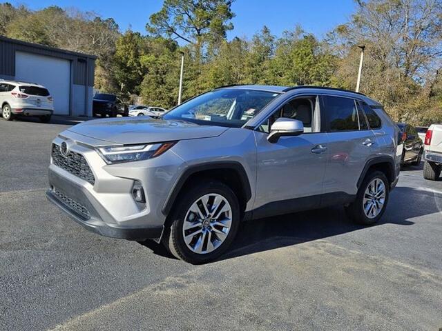 2023 Toyota RAV4 XLE Premium