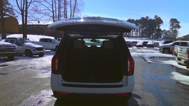 2021 GMC Yukon 2WD SLT