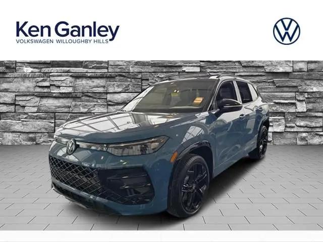 2026 Volkswagen Tiguan SE R-Line Black for sale in Willoughby Hills, OH