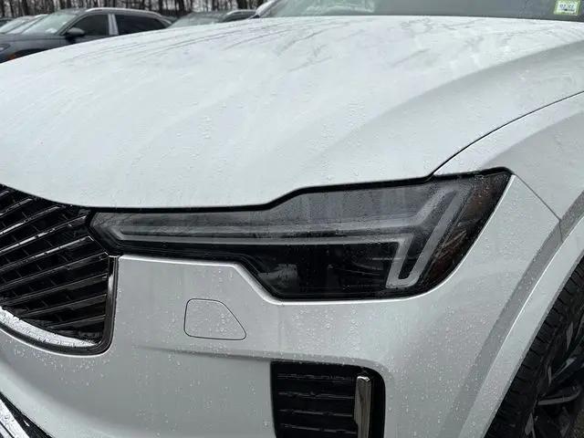 2026 Volvo XC90 Plus, B6 AWD Gas (mild hybrid), Gasoline, Bright, 7 Seats