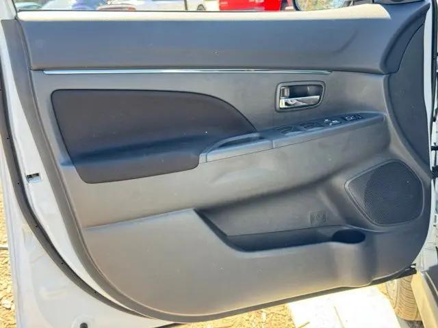 2026 Mitsubishi Outlander Sport 2.0 ES