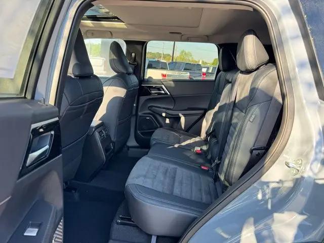 2026 Mitsubishi Outlander SE 2.5 S-AWC