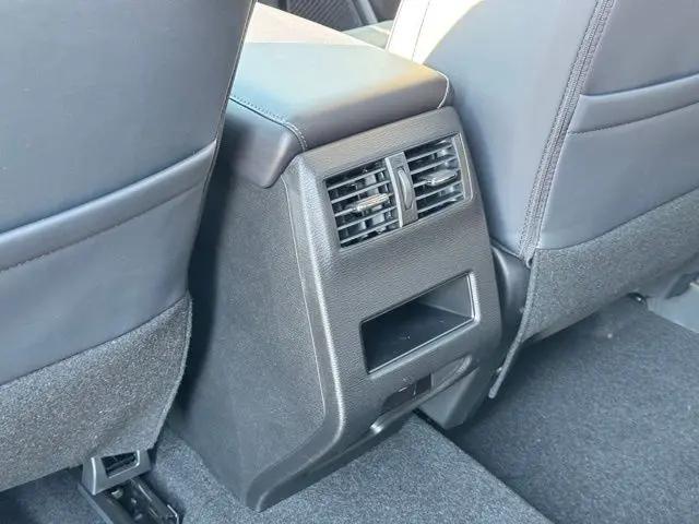 2026 Mitsubishi Outlander SE 2.5 S-AWC