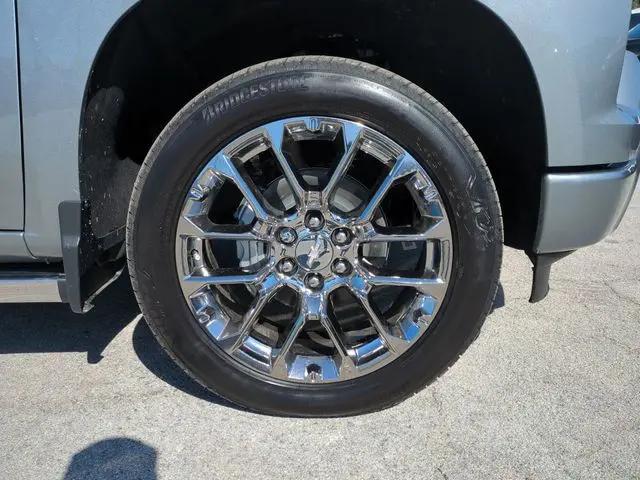 2026 Chevrolet Silverado 1500 4WD Crew Cab Short Bed High Country