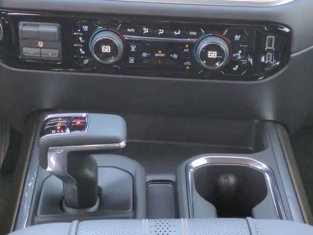 2026 Chevrolet Silverado 1500 4WD Crew Cab Short Bed High Country