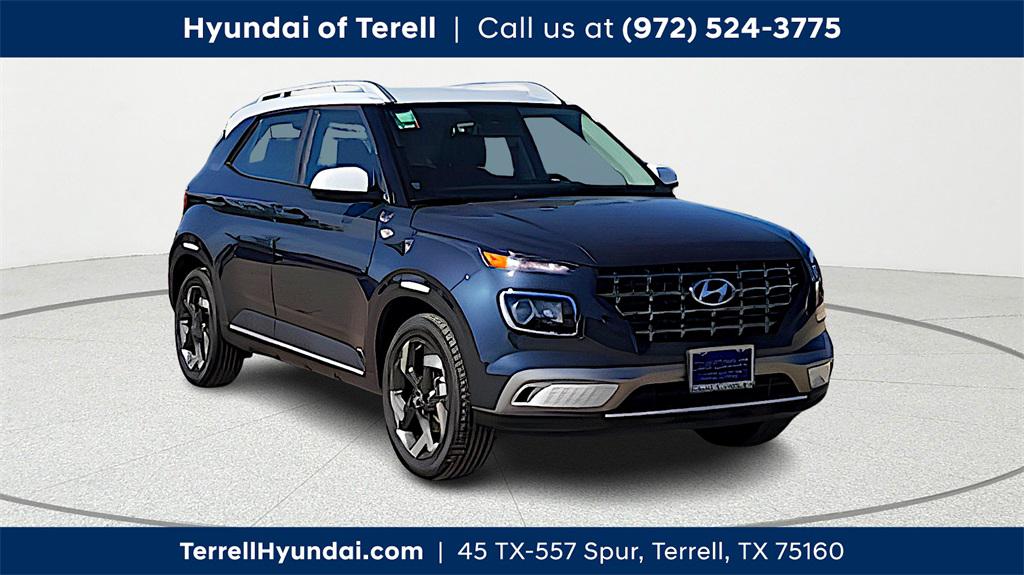 2026 Hyundai Venue SEL w/Two-Tone Roof