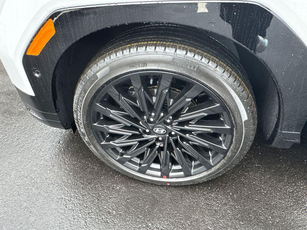 New 2026 White HYUNDAI Calligraphy FWD image 22
