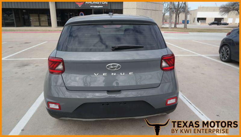 2023 Hyundai Venue SE