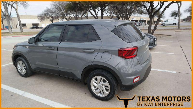2023 Hyundai Venue SE