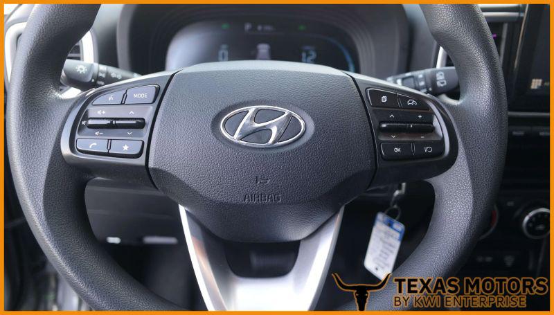 2023 Hyundai Venue SE