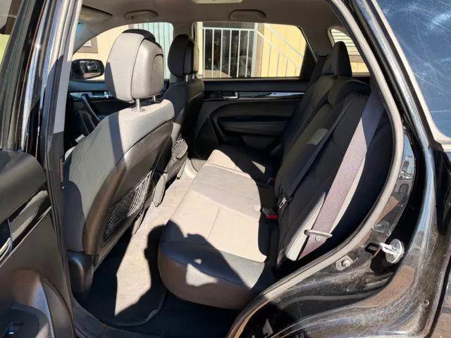 2013 Kia Sorento LX