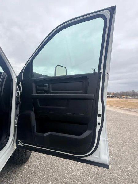 2021 Ram 3500 Tradesman Crew Cab 4x4 8' Box