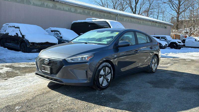 2018 Hyundai IONIQ Hybrid Blue