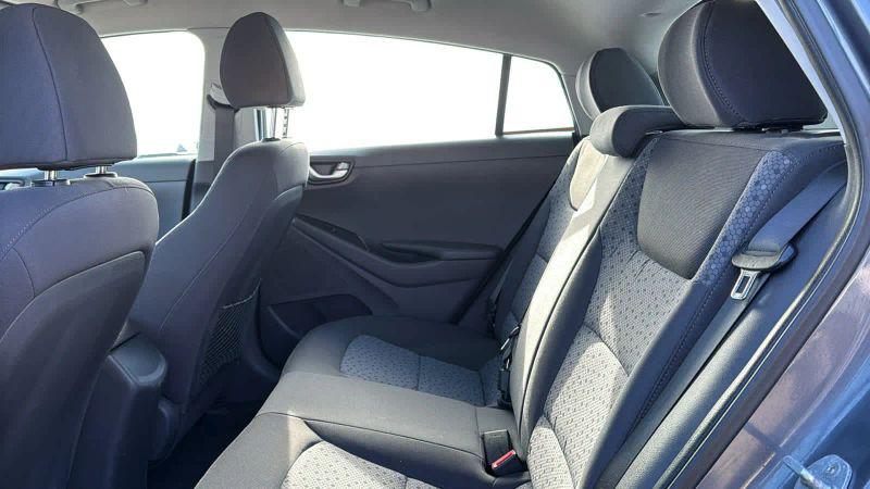 2018 Hyundai IONIQ Hybrid Blue