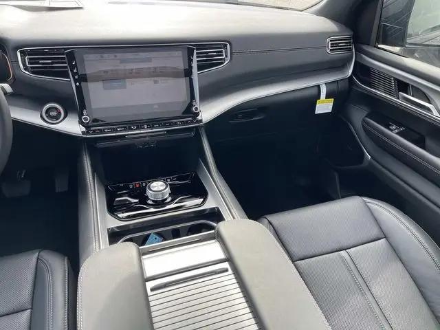2026 Jeep Grand Wagoneer Limited Altitude 4x4