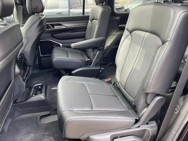 2026 Jeep Grand Wagoneer Limited Altitude 4x4