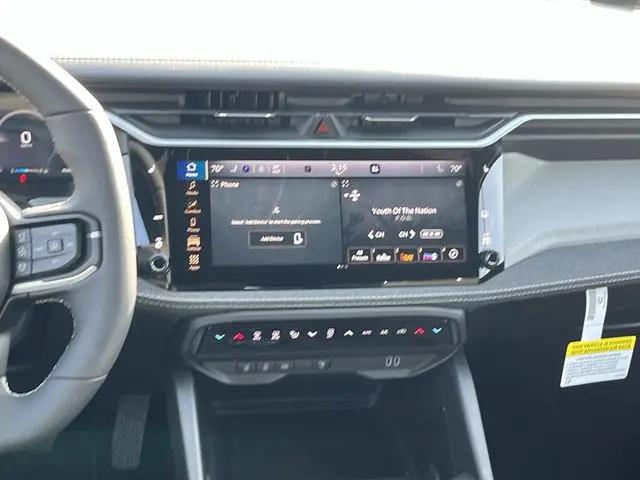 2026 Jeep Cherokee Laredo 4x4