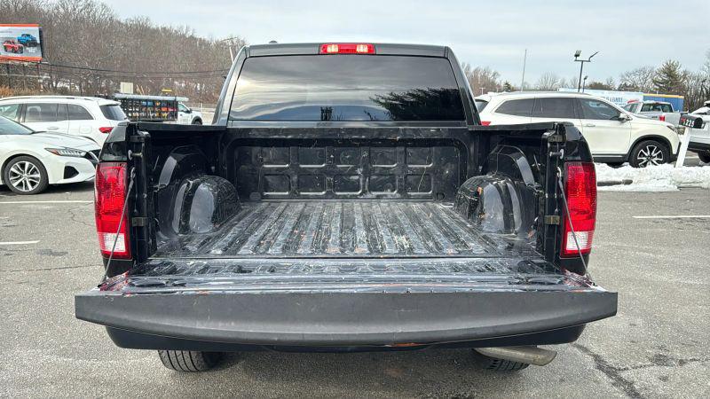 2017 Ram 1500 Tradesman Crew Cab 4x2 5'7" Box