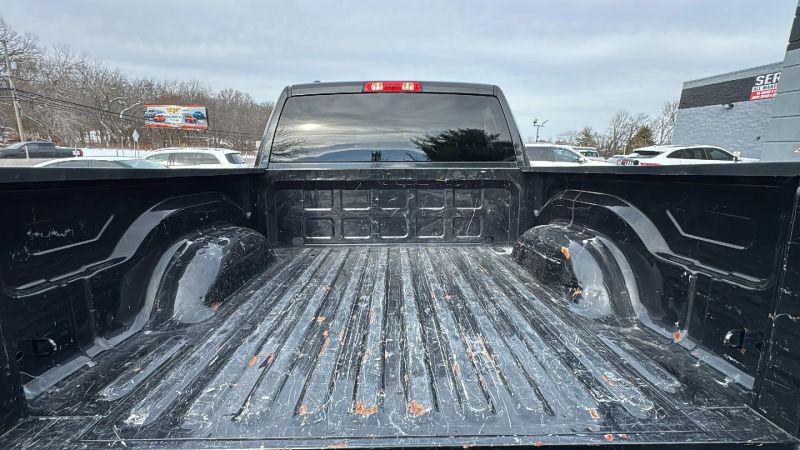 2017 Ram 1500 Tradesman Crew Cab 4x2 5'7" Box