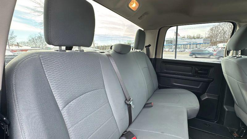 2017 Ram 1500 Tradesman Crew Cab 4x2 5'7" Box