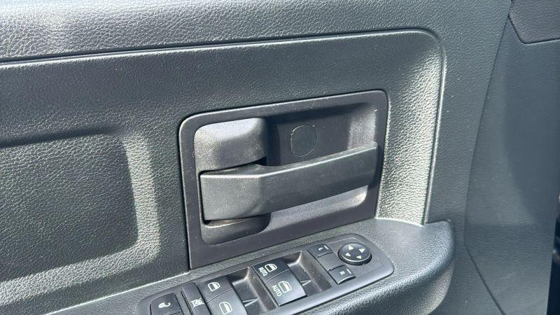 2017 Ram 1500 Tradesman Crew Cab 4x2 5'7" Box
