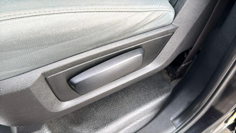 2017 Ram 1500 Tradesman Crew Cab 4x2 5'7" Box