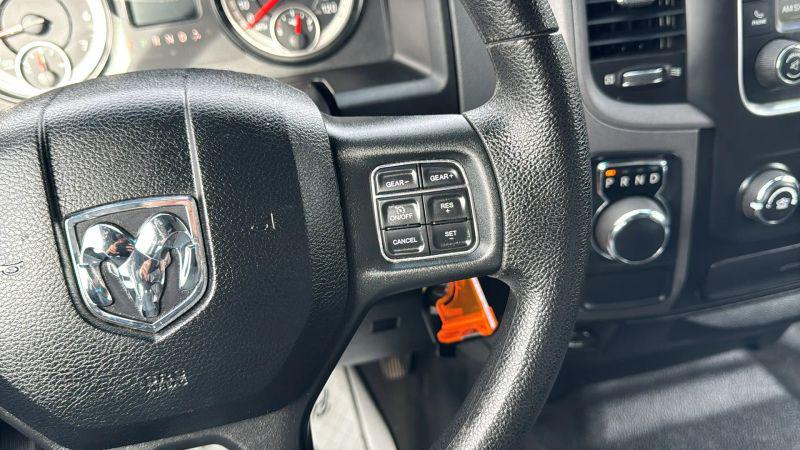 2017 Ram 1500 Tradesman Crew Cab 4x2 5'7" Box