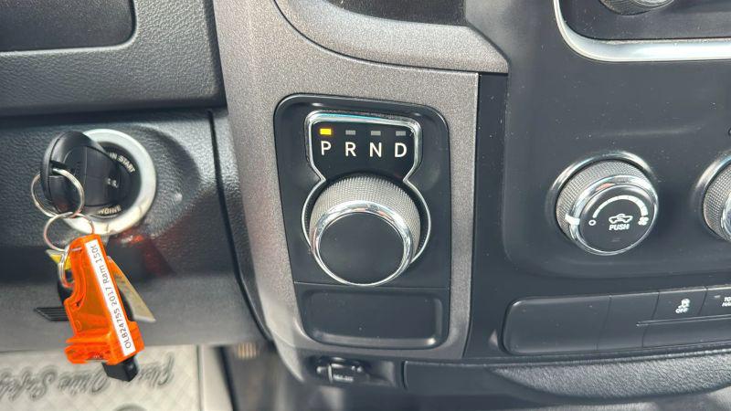 2017 Ram 1500 Tradesman Crew Cab 4x2 5'7" Box