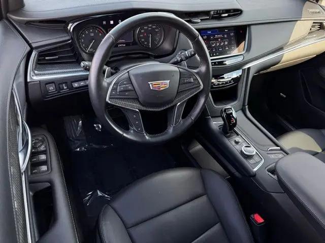 2023 Cadillac XT5 AWD Sport