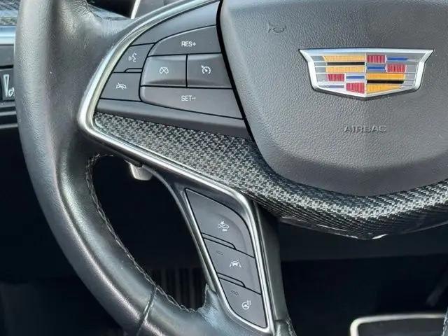 2023 Cadillac XT5 AWD Sport