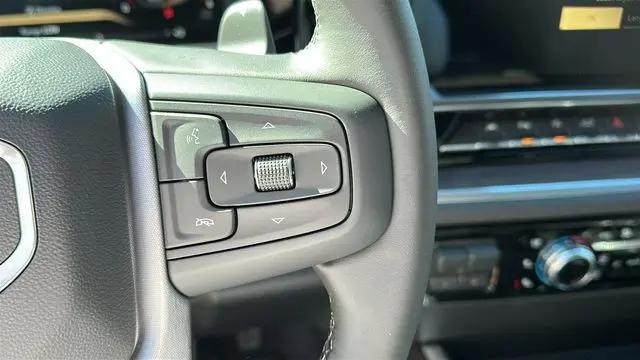 2026 GMC Sierra 1500 Crew Cab, Short Bed, SLT, 4WD