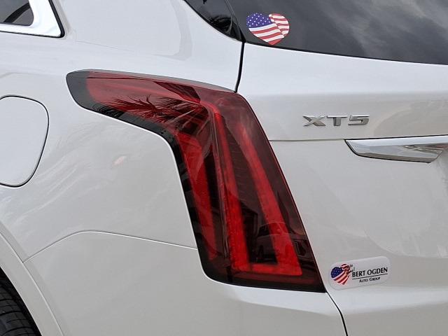 2026 Cadillac XT5 Premium Luxury FWD