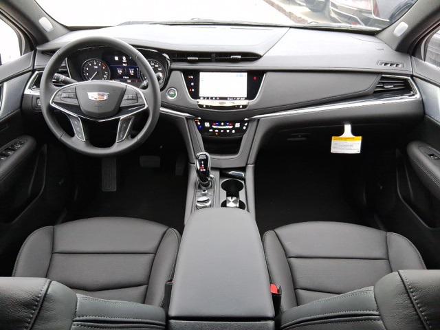 2026 Cadillac XT5 Premium Luxury FWD