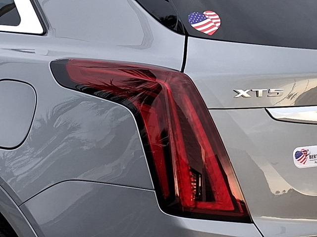 2026 Cadillac XT5 Premium Luxury FWD