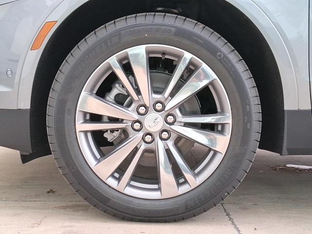 2026 Cadillac XT5 Premium Luxury FWD
