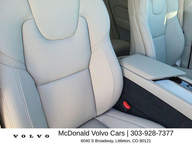 2026 Volvo XC60 Plug-In Hybrid Ultra, T8 AWD Electric/Gasoline, Dark