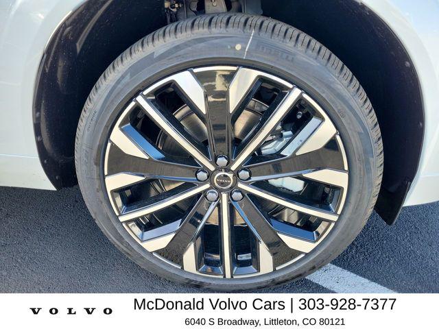 2026 Volvo XC60 Plug-In Hybrid Ultra, T8 AWD Electric/Gasoline, Dark