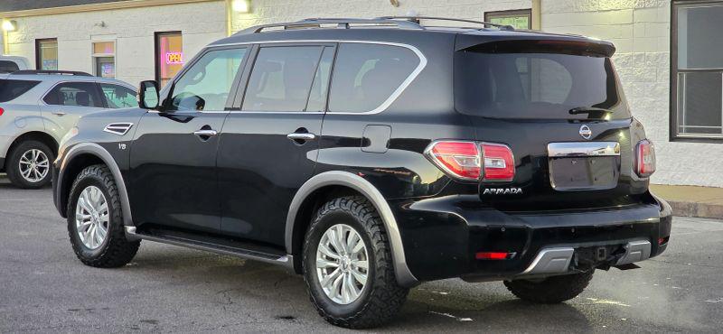 2017 Nissan Armada SV