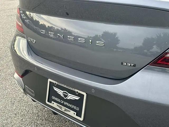 2026 Genesis G70 3.3T Prestige Graphite